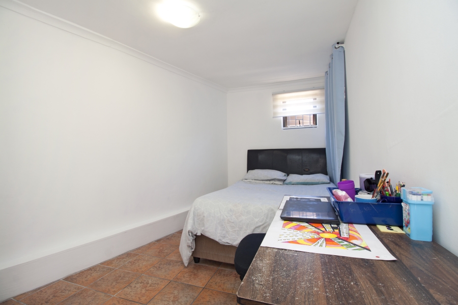 2 Bedroom Property for Sale in Faerie Knowe Western Cape